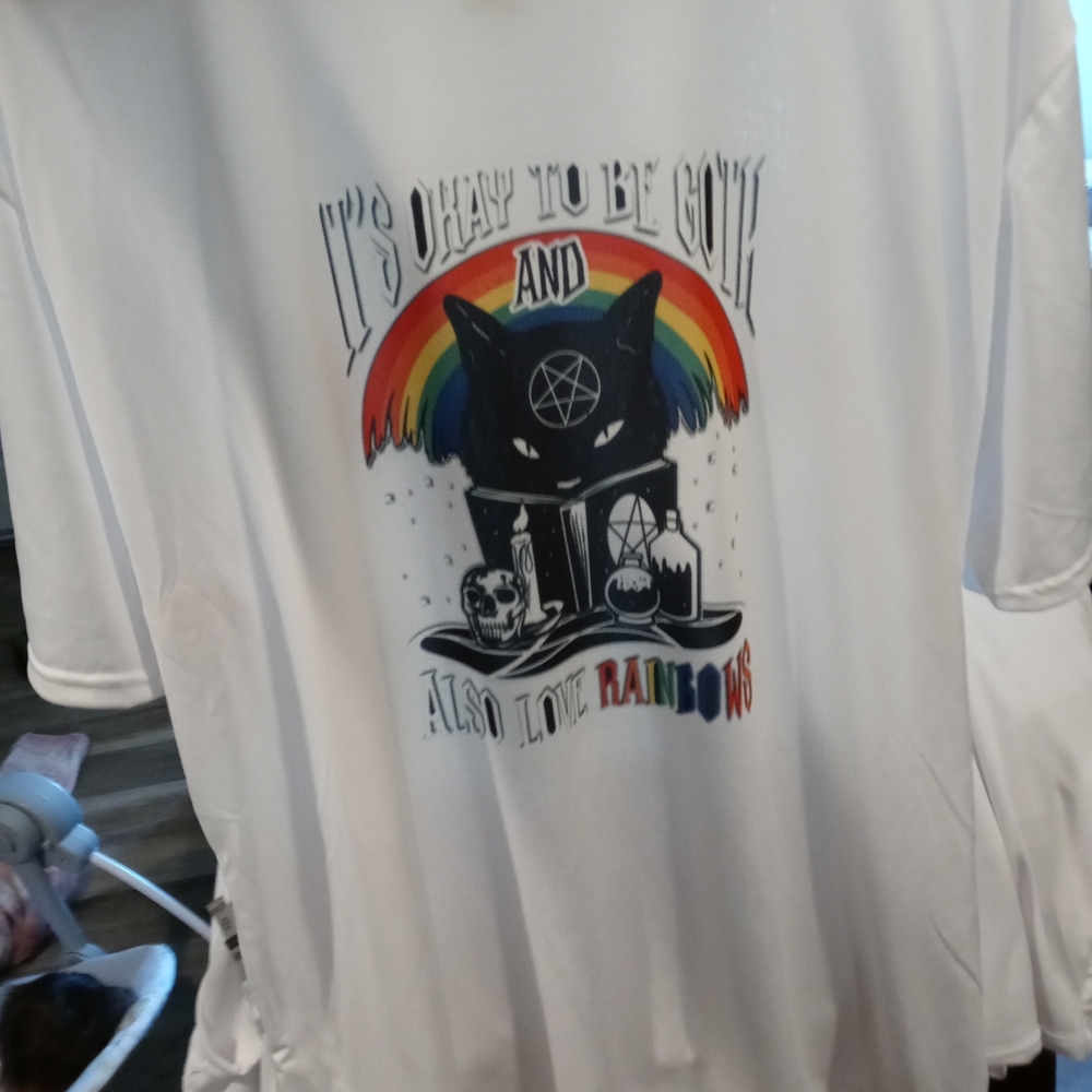 Goth kitty - Picture 2 of 2